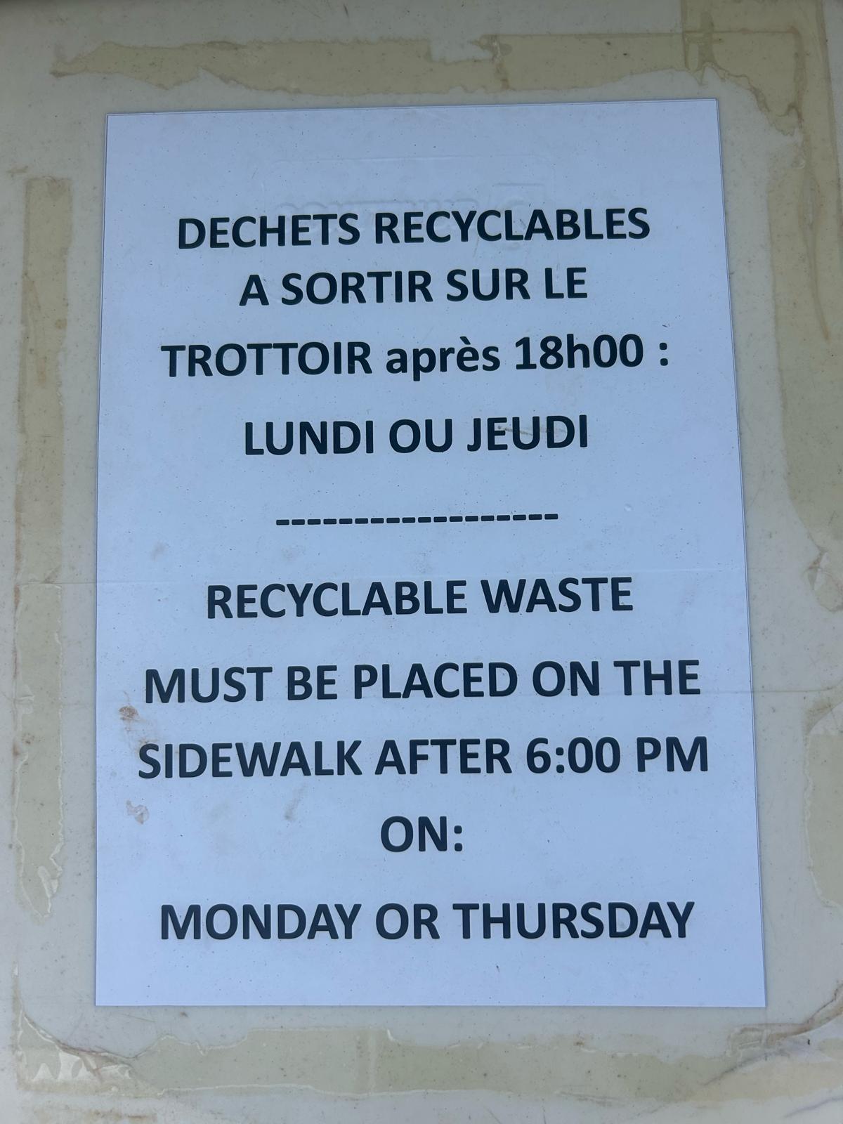 Local poubelle 1